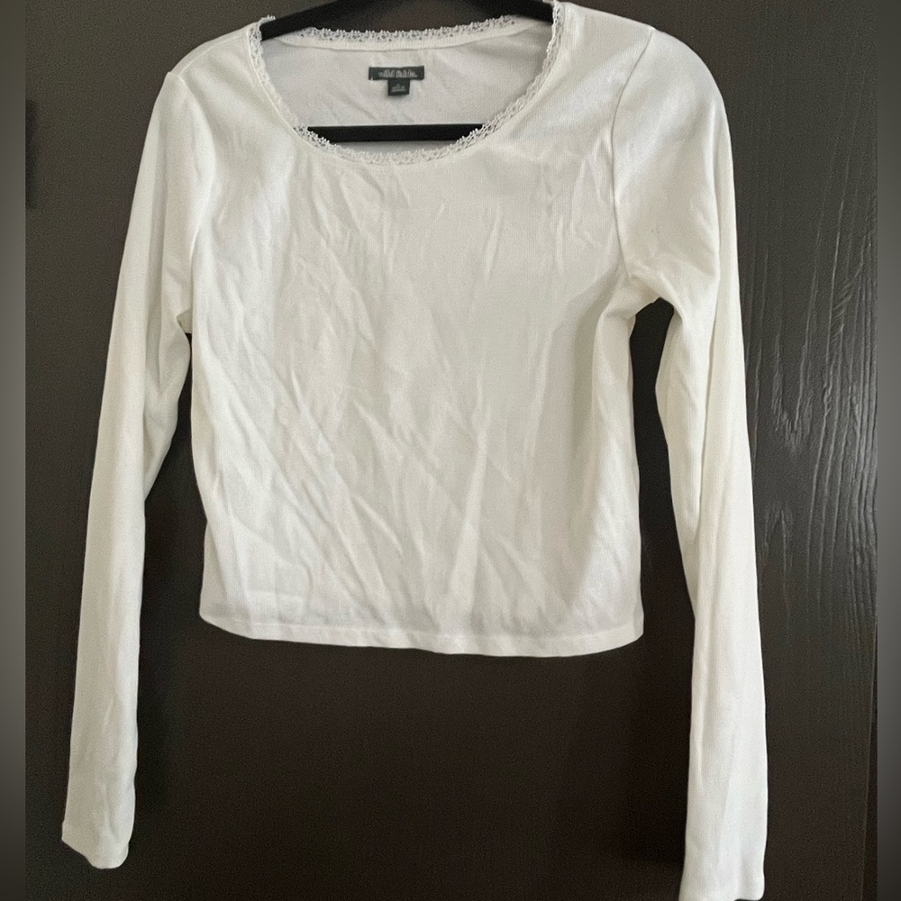 Wild fable, white long sleeve large